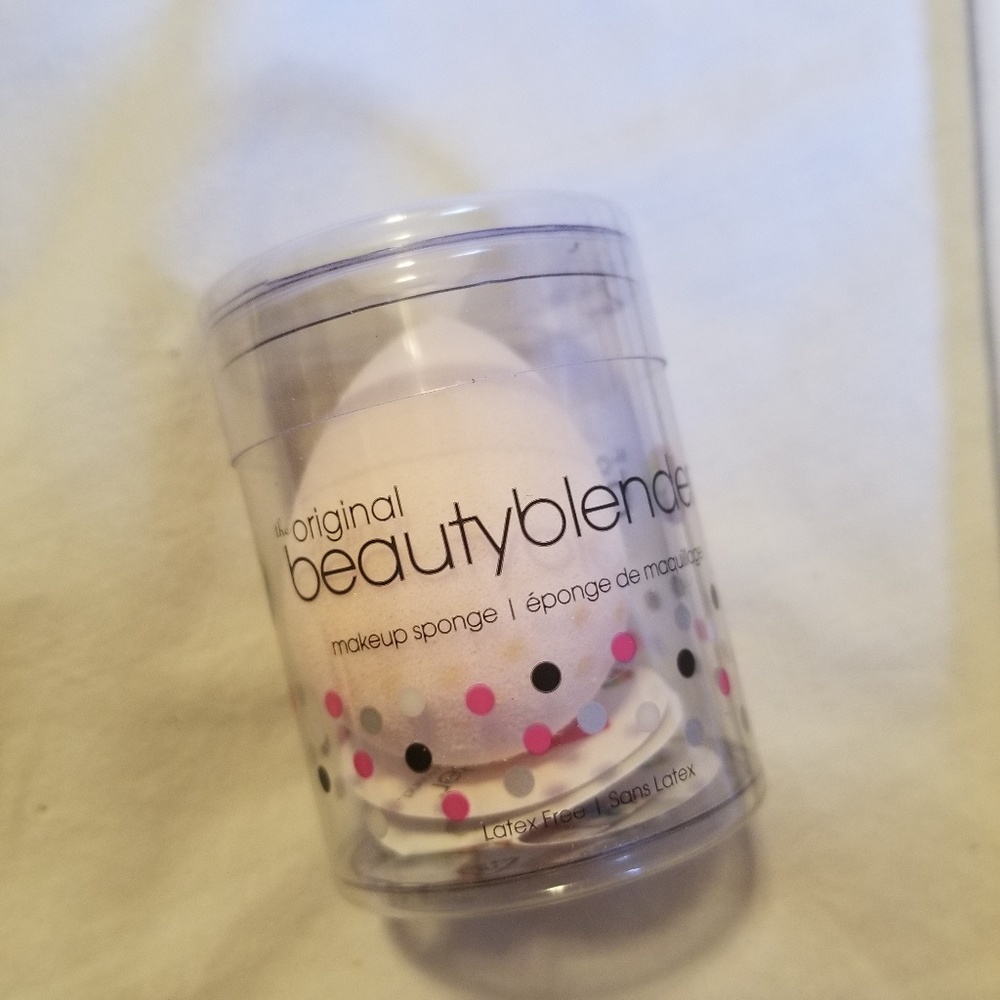 The original beauty blender